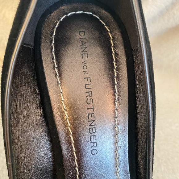 Diane Von Furstenberg peep toe pumps Sz 8 - Picture 6 of 9